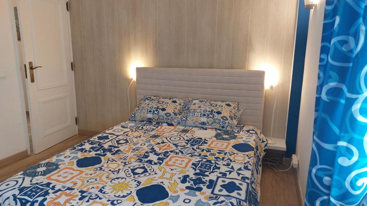 Azulejos Em Portugal Apartman Quarteira Kültér fotó